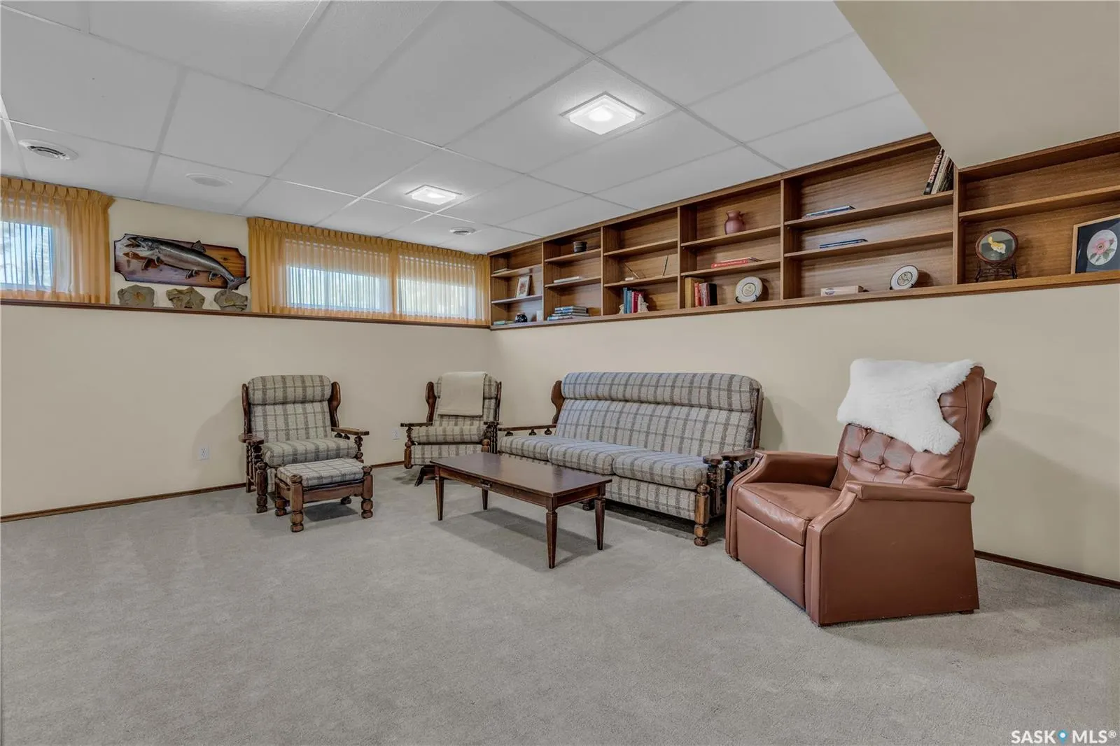 195 McDougall CRESCENT