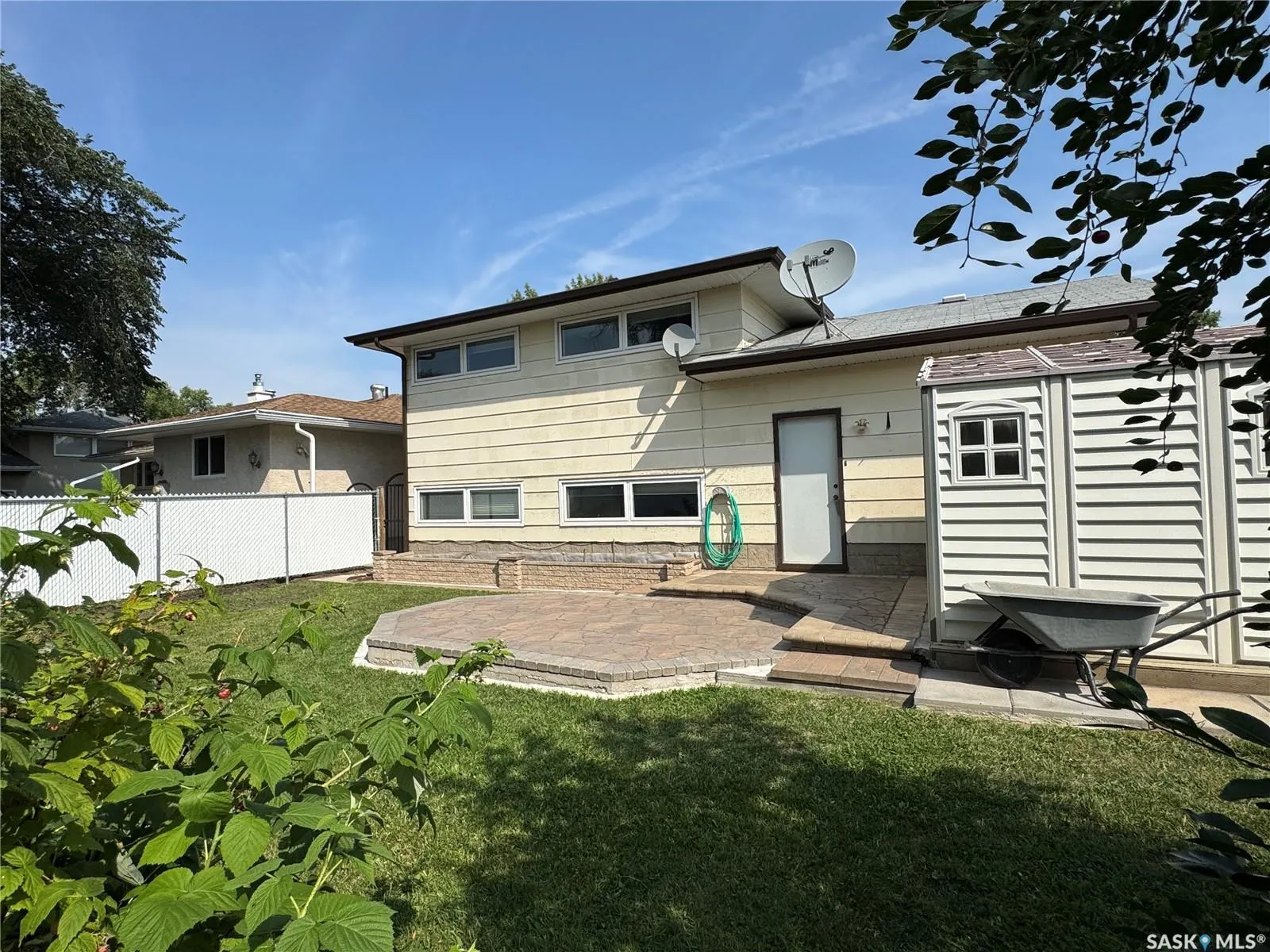186 Bothwell CRESCENT