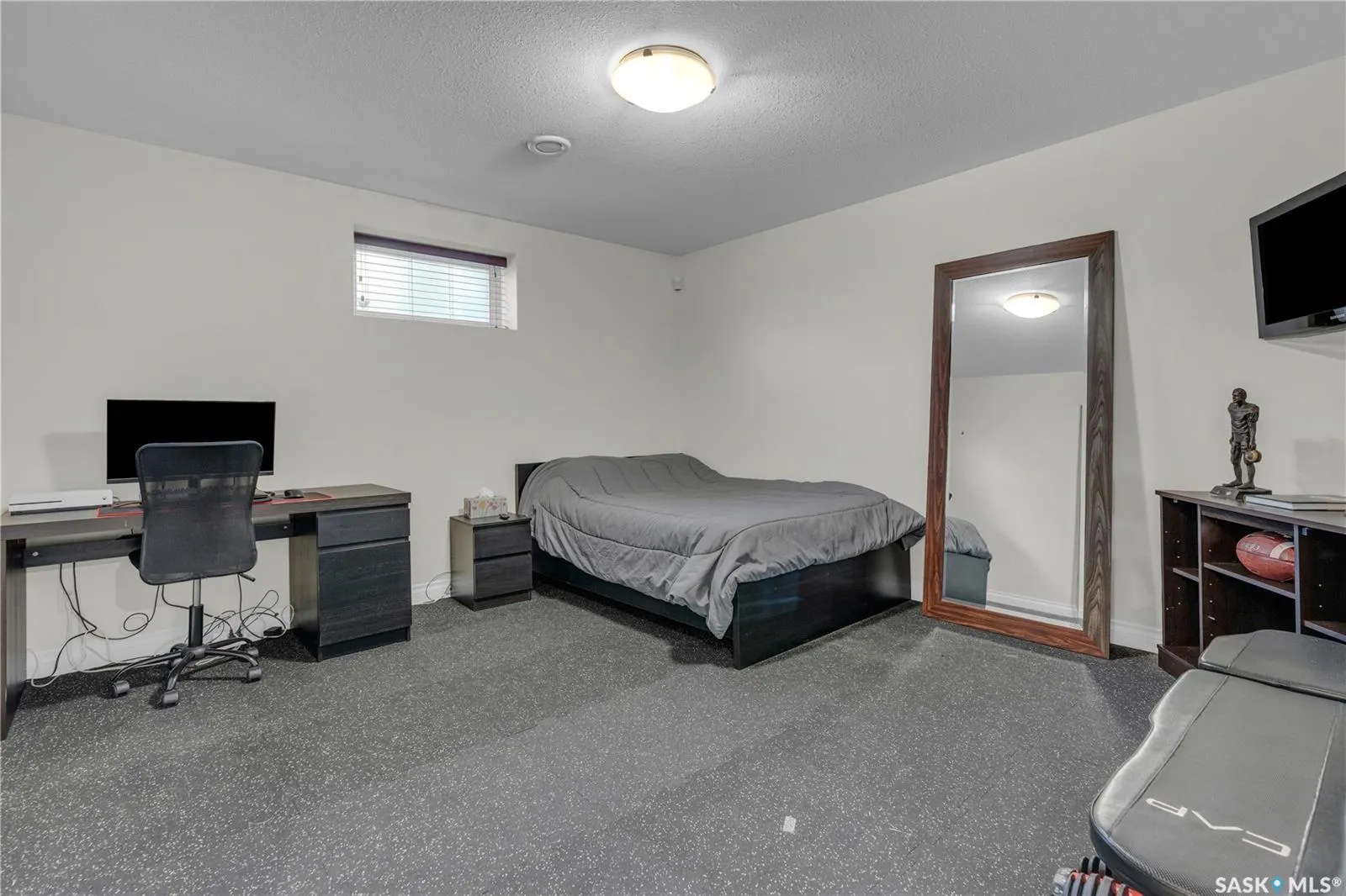 2566 Linner WAY