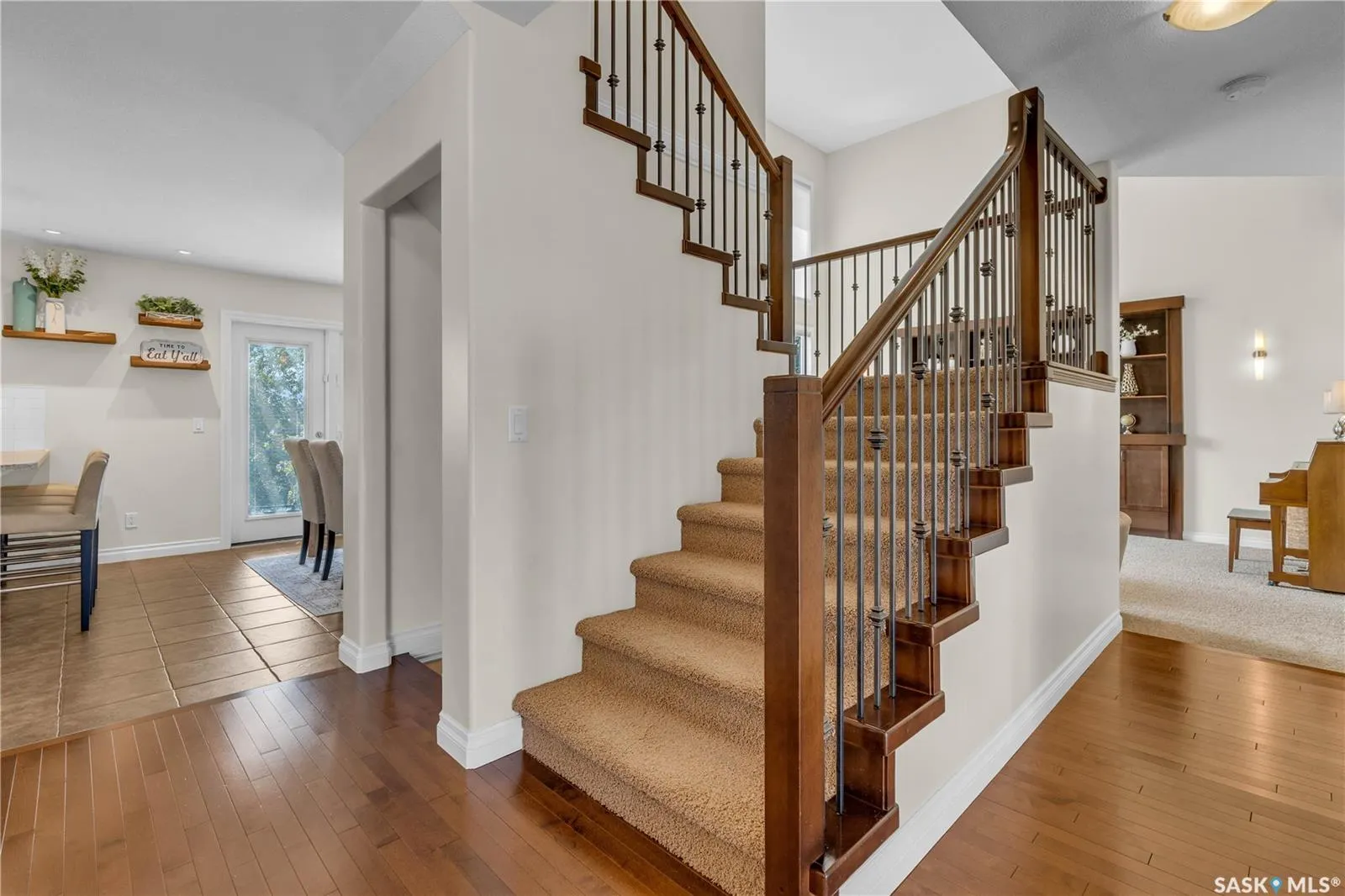 2566 Linner WAY