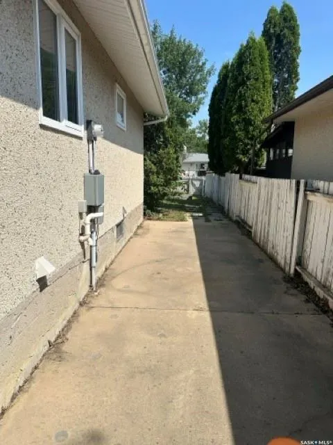 54 COOPER CRESCENT