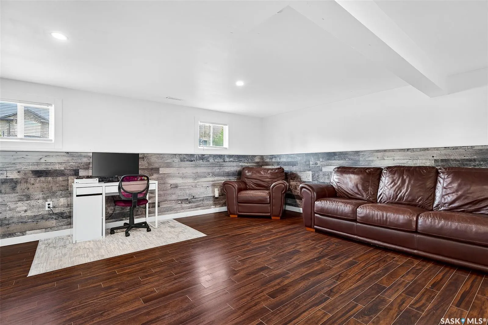1211 Stadacona STREET W