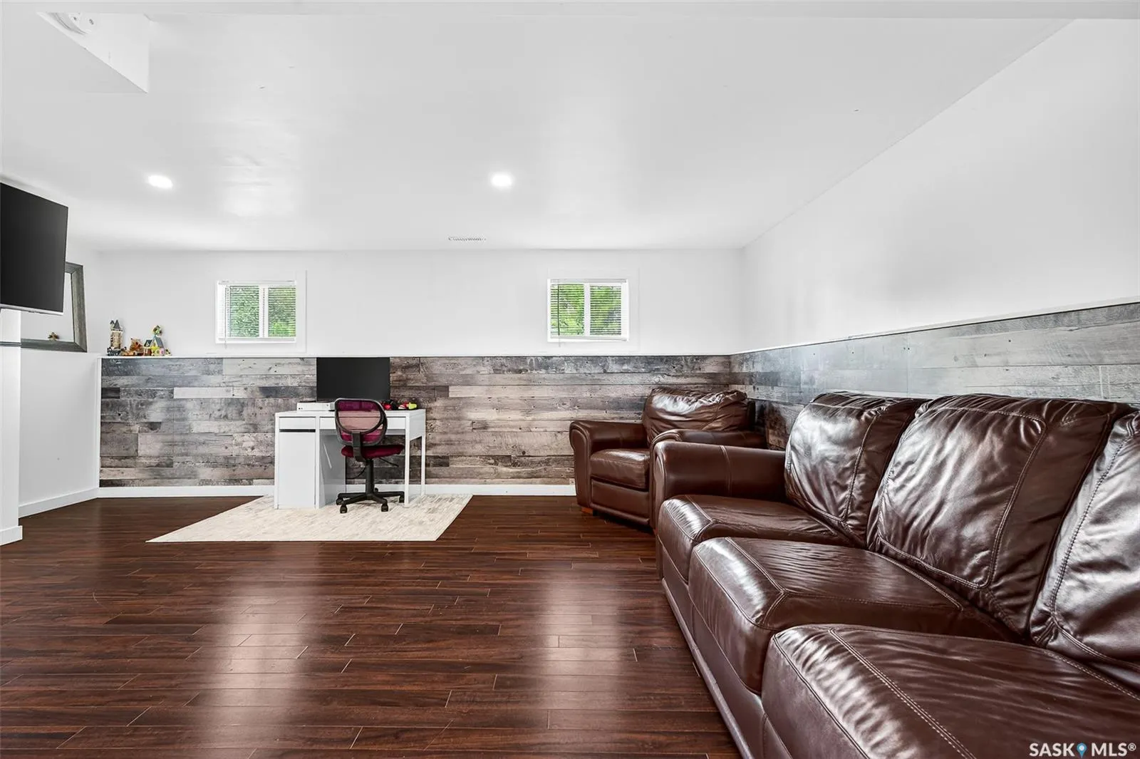 1211 Stadacona STREET W