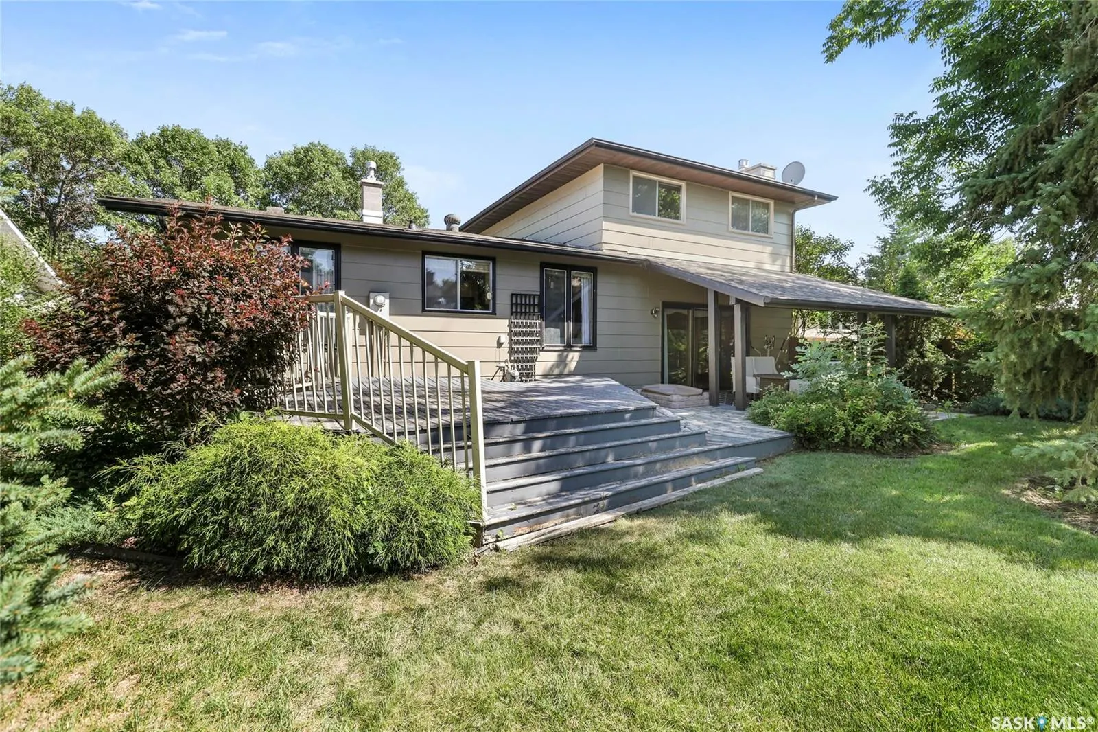 10 Selkirk CRESCENT