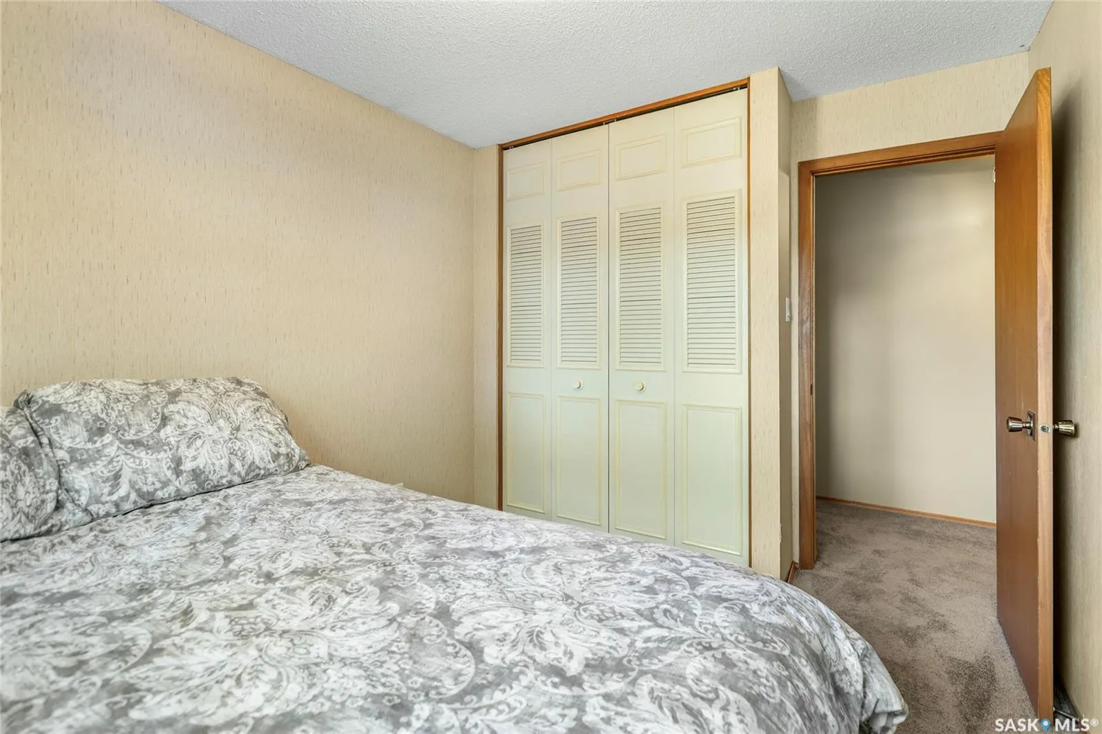10 Selkirk CRESCENT