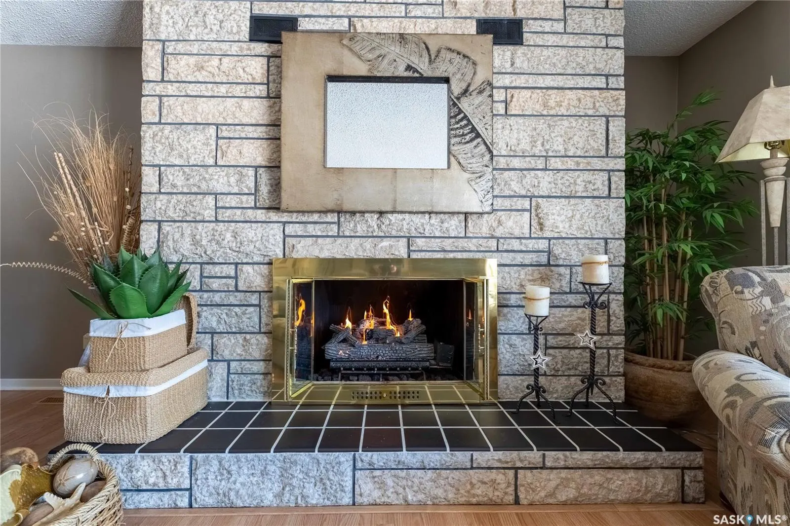1341 King CRESCENT