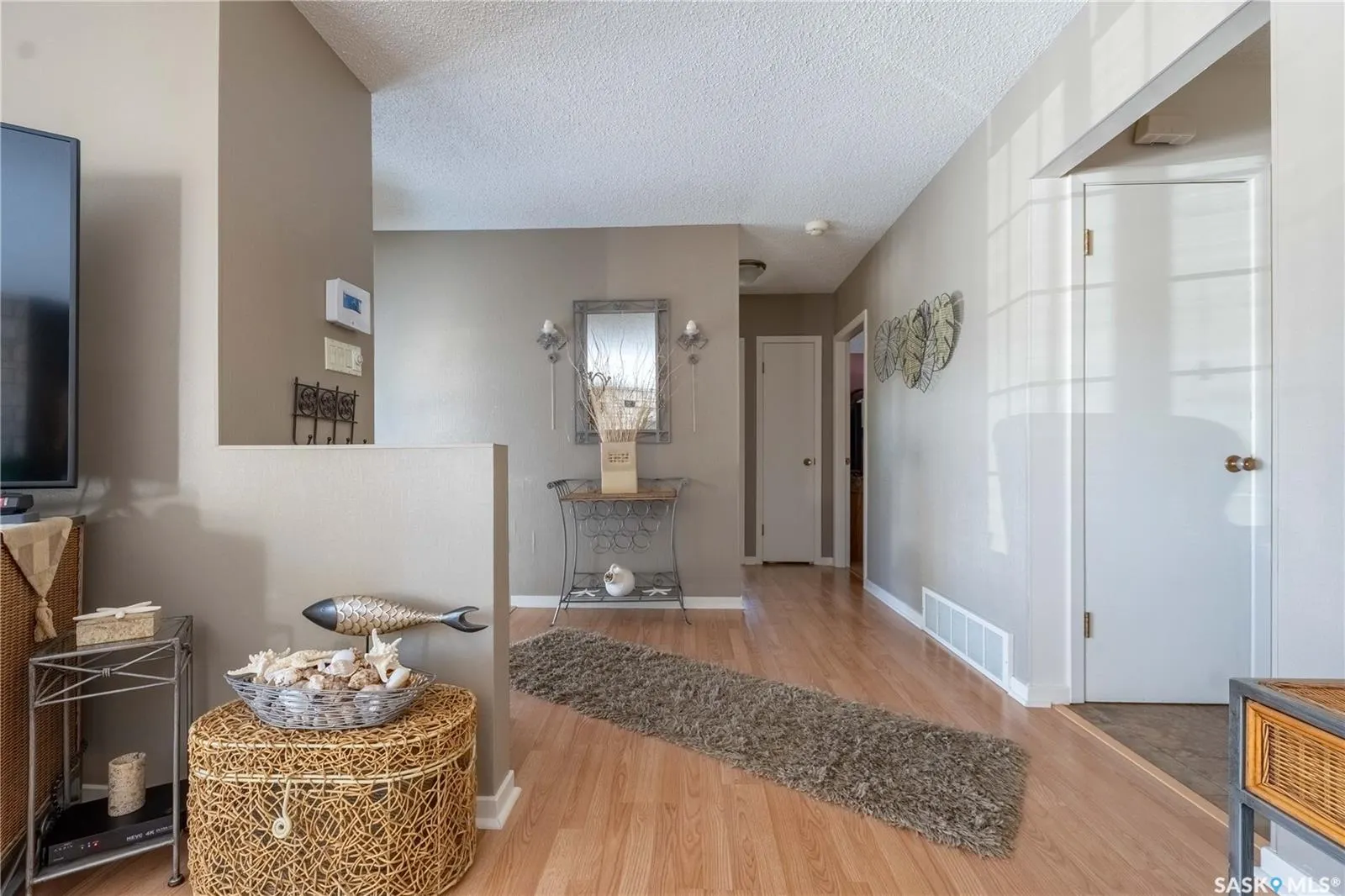 1341 King CRESCENT