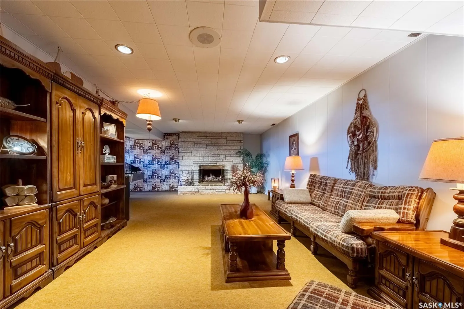 1341 King CRESCENT