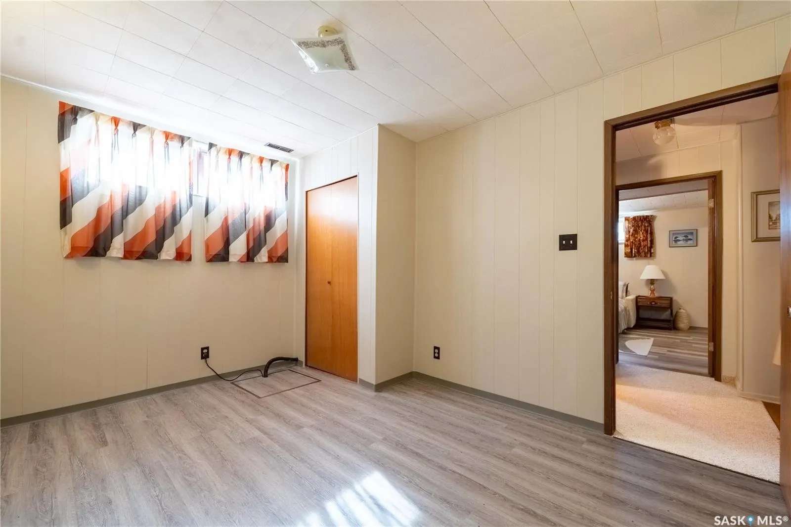 1341 King CRESCENT