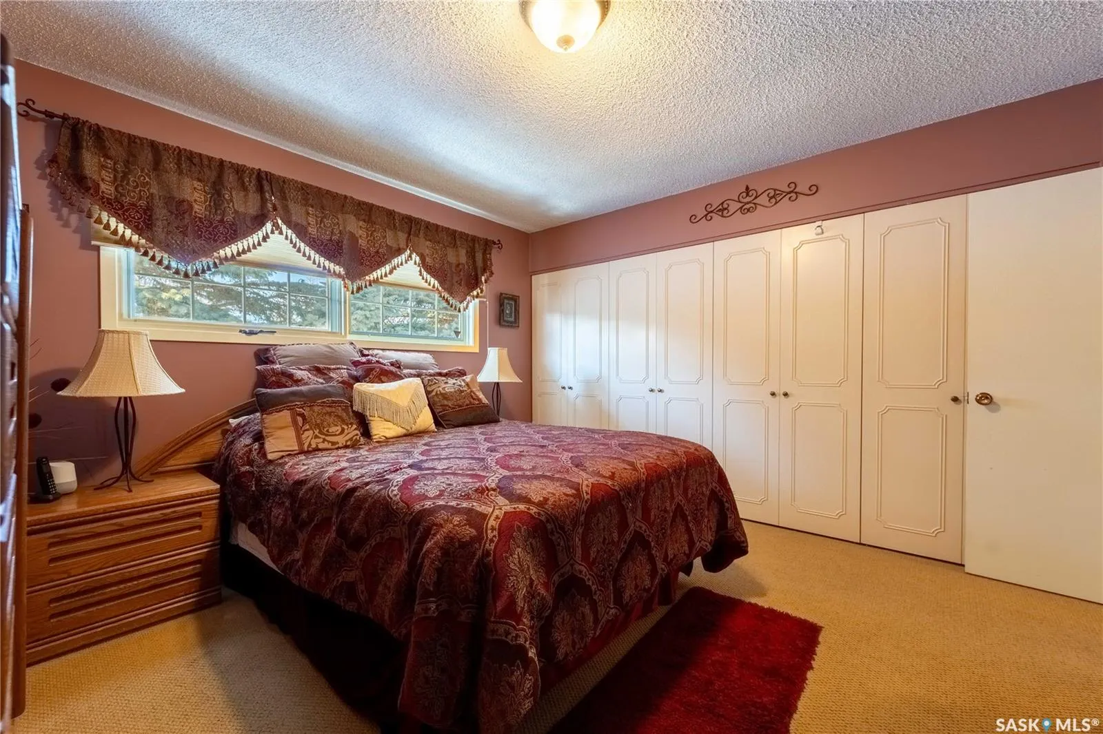 1341 King CRESCENT