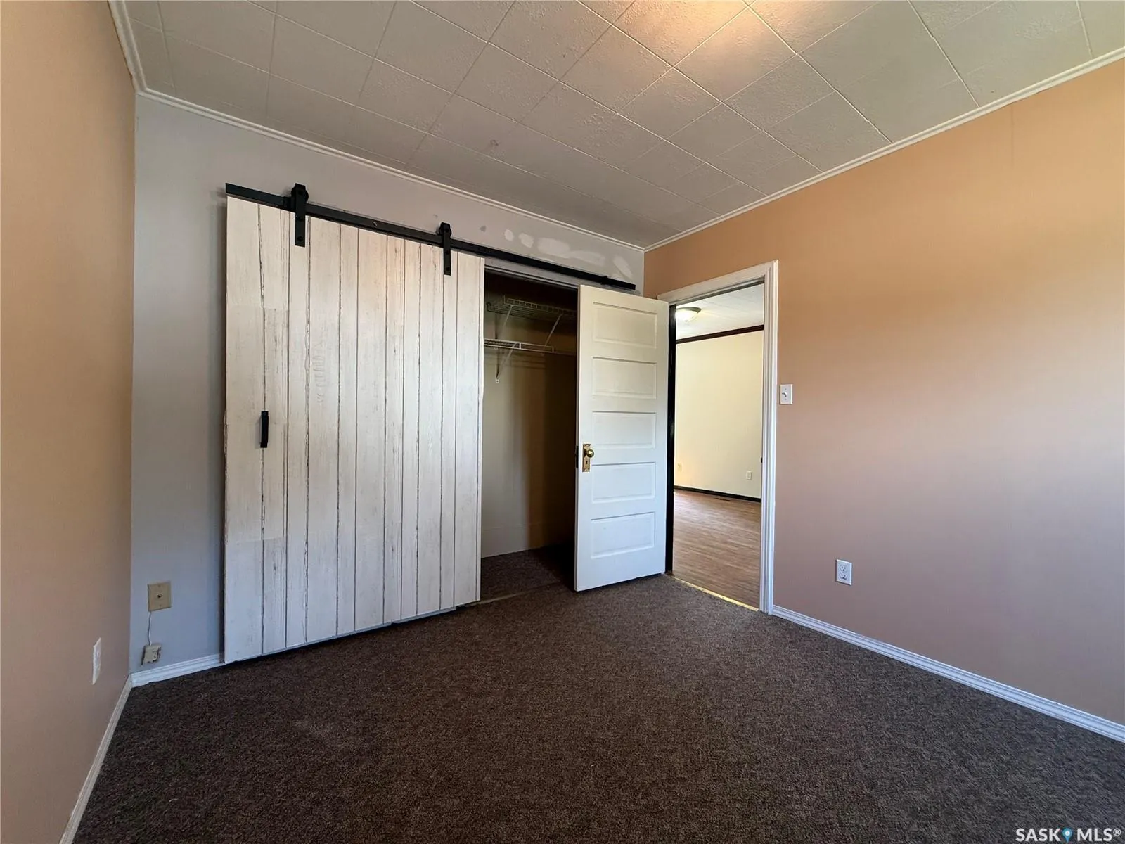 151 Coteau STREET W