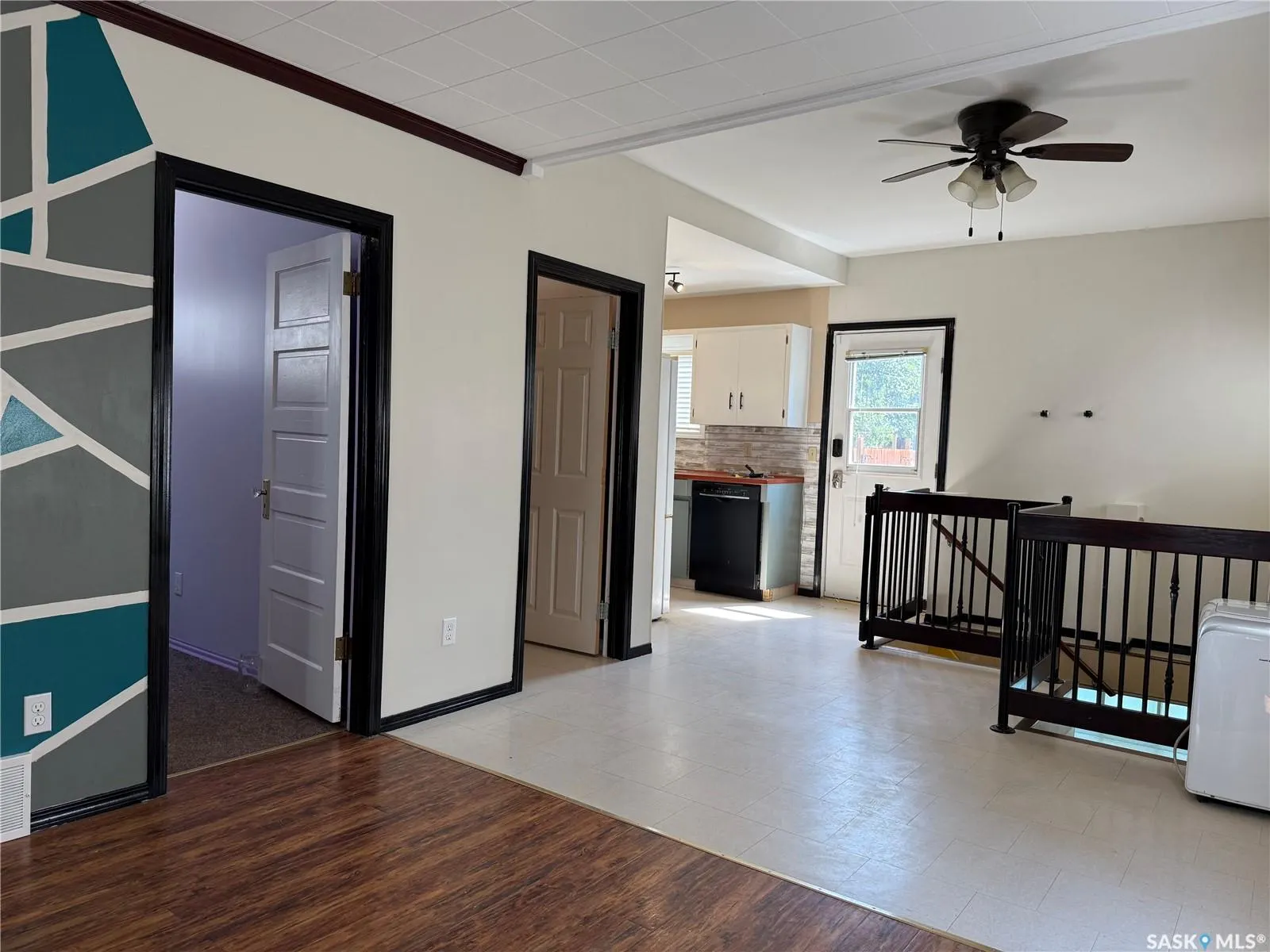 151 Coteau STREET W