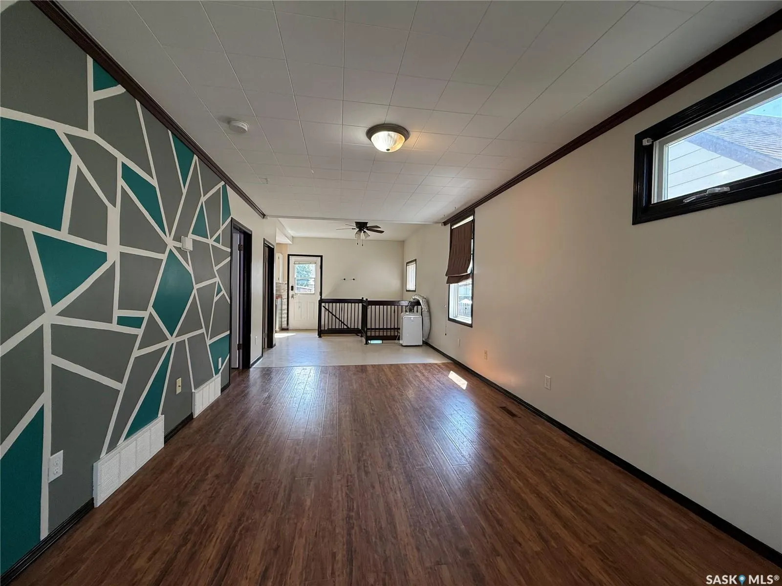 151 Coteau STREET W