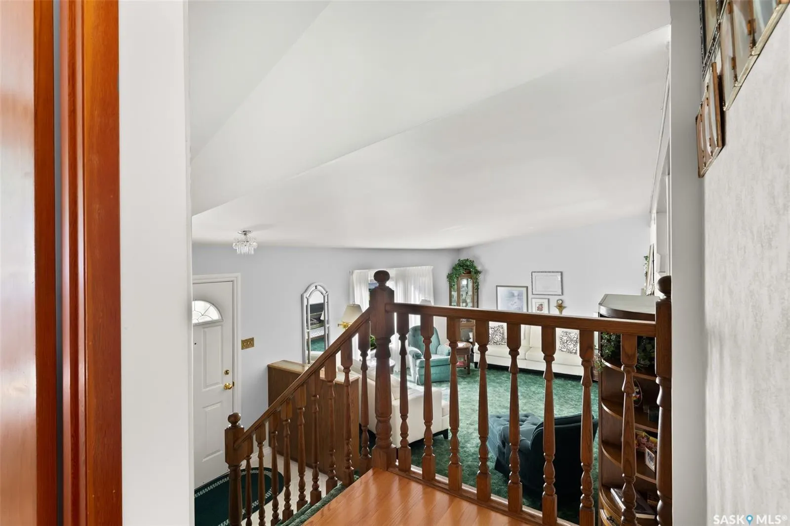 12 Castle BAY