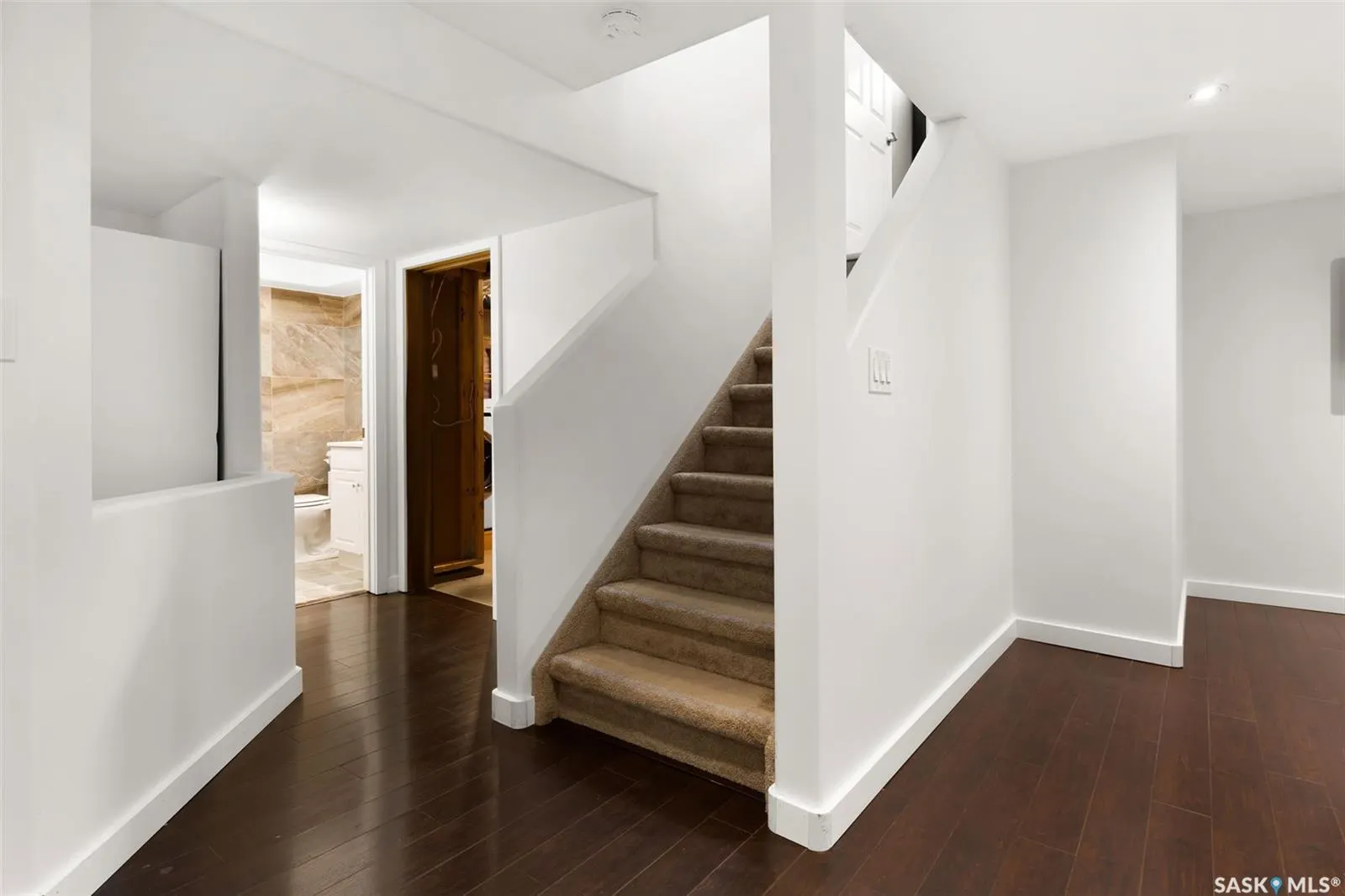1139 Fleet STREET