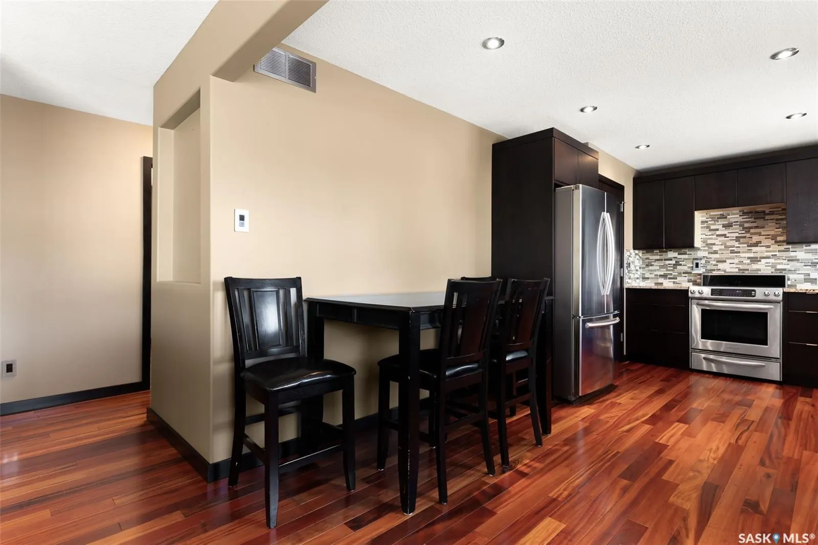 1139 Fleet STREET