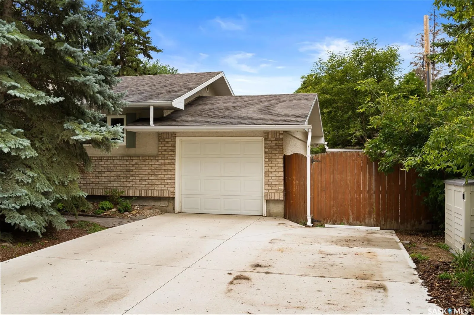 86 LANGLEY STREET
