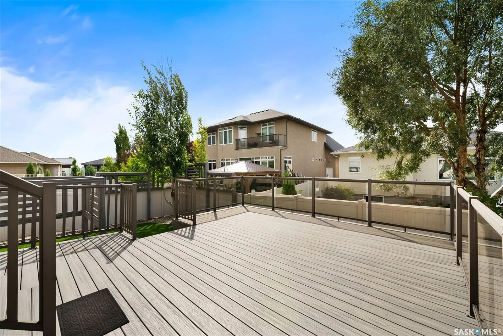 8062 Wascana Gardens DRIVE