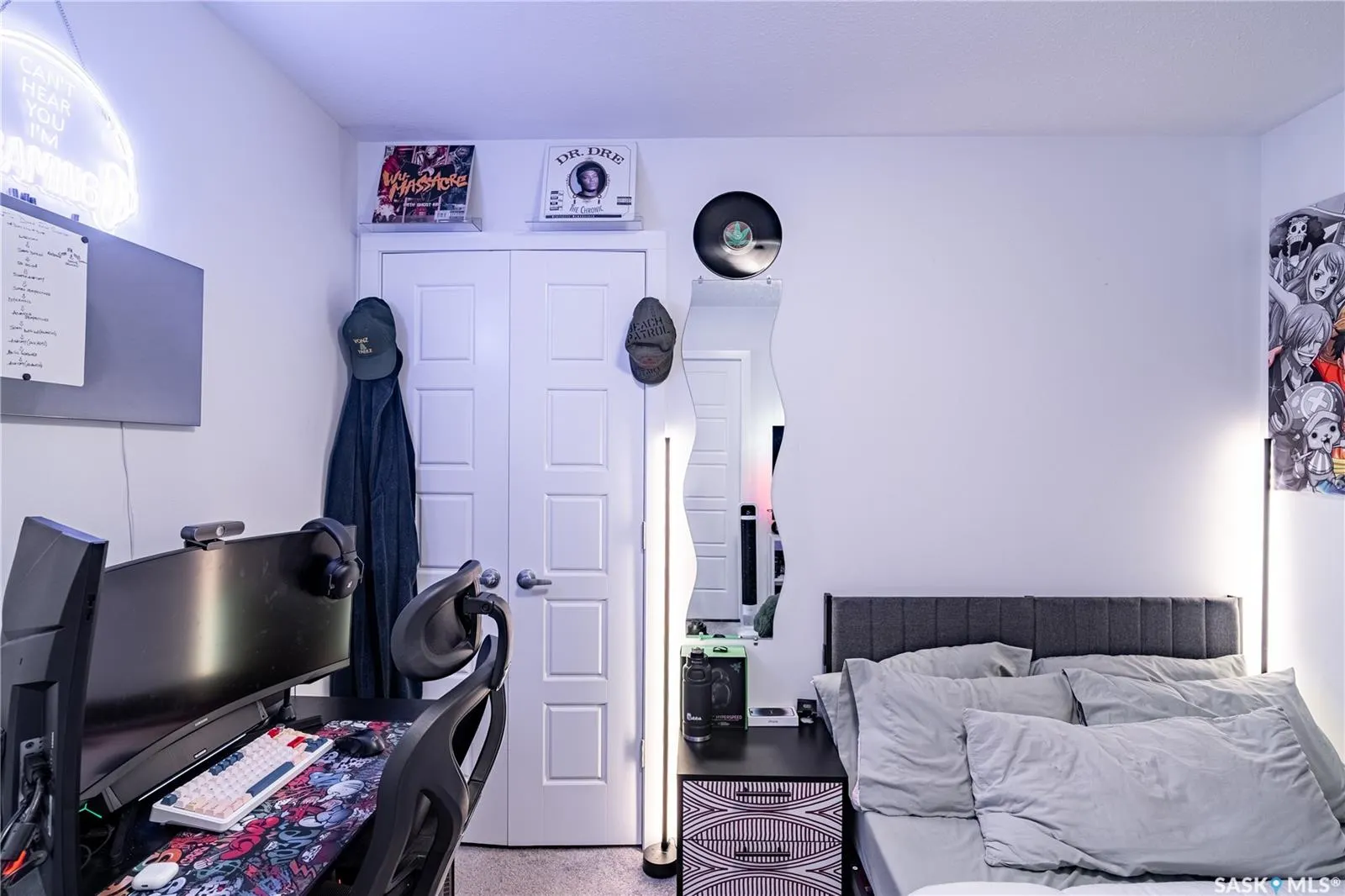 3108 Crosbie CRESCENT