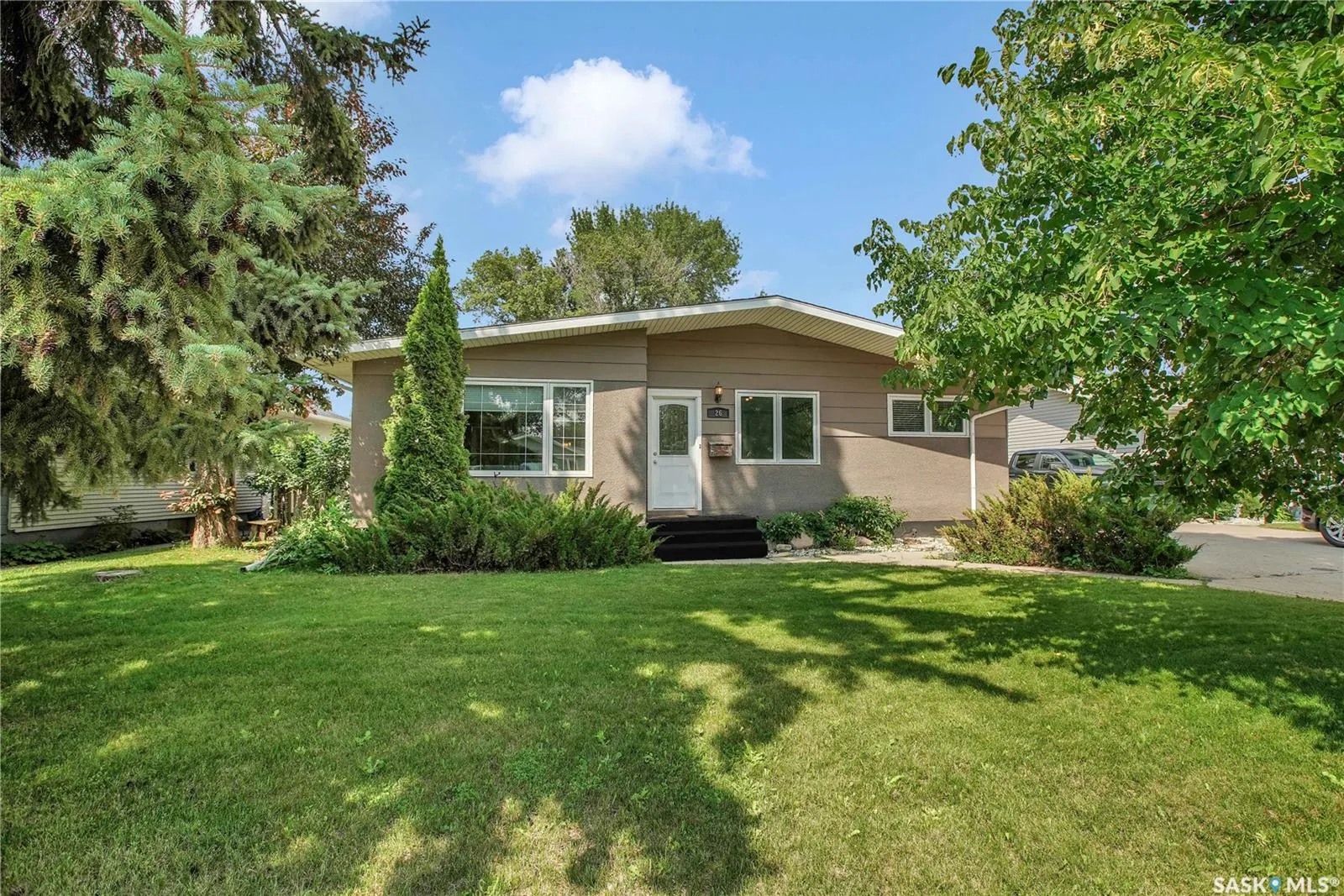 26 Columbia DRIVE
