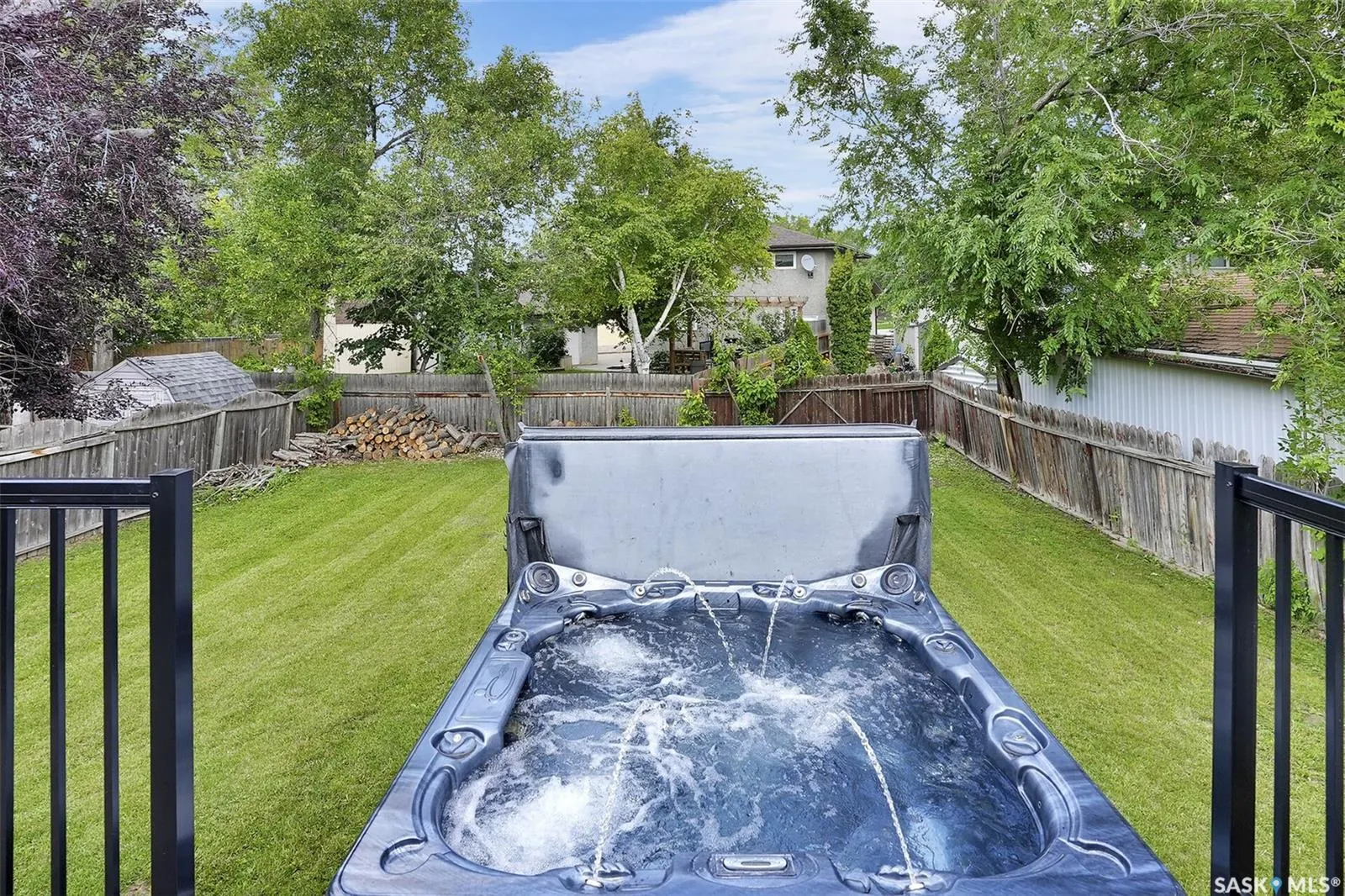 586 Rink AVENUE