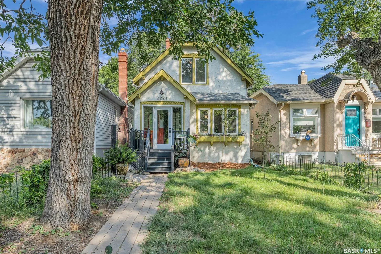 2221 Princess STREET