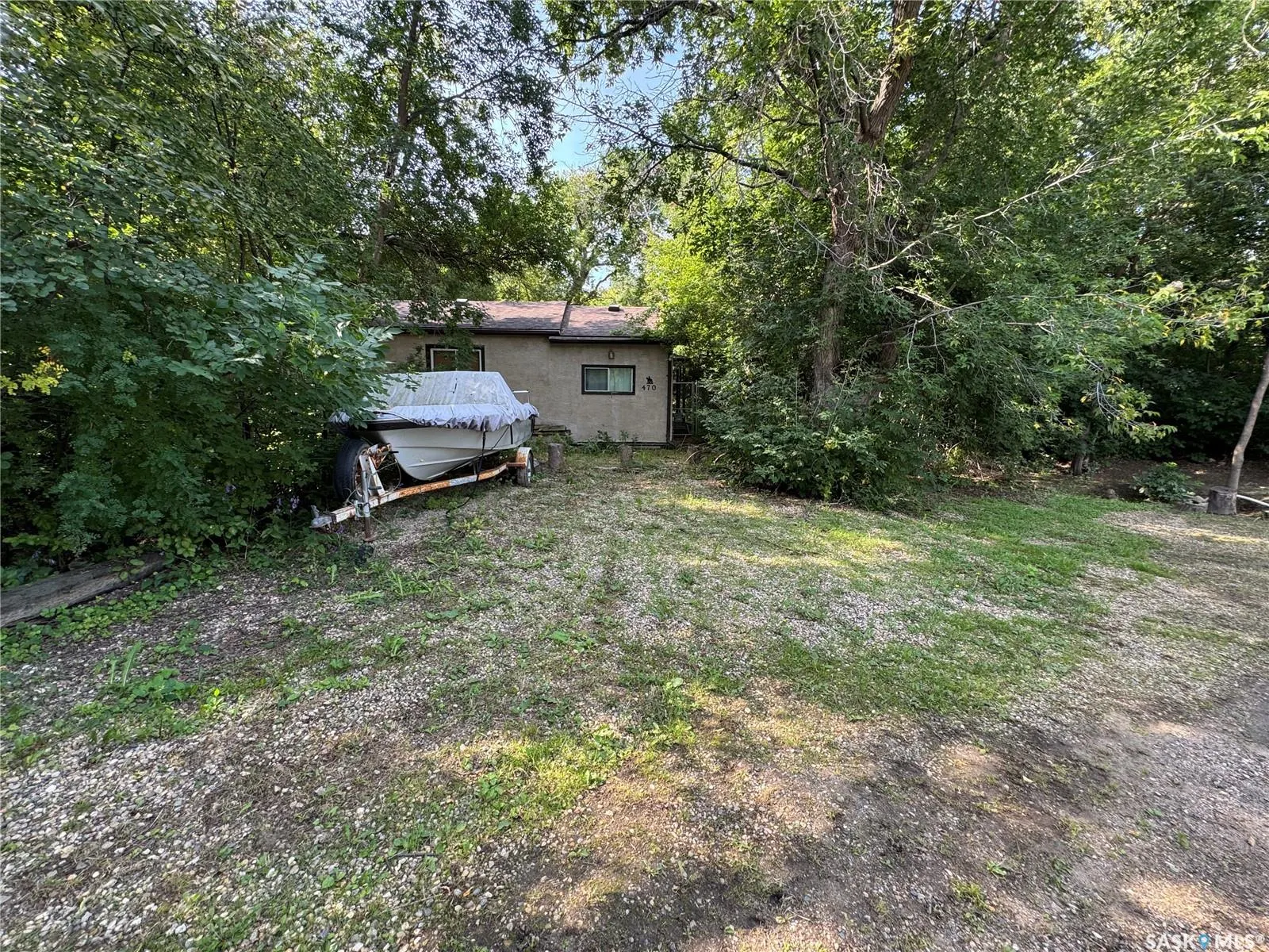 470 MACMURCHY AVENUE