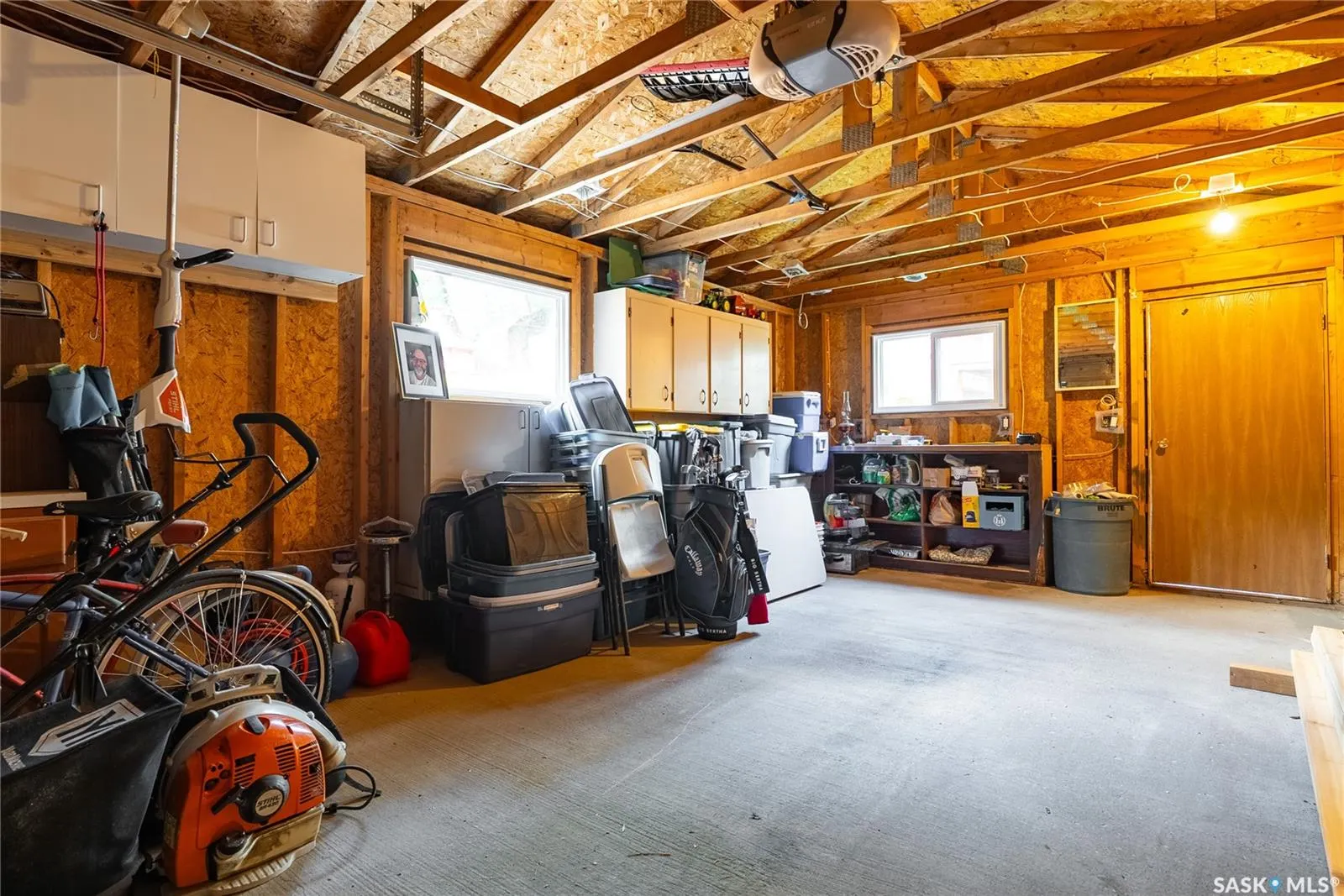 222 7th STREET E