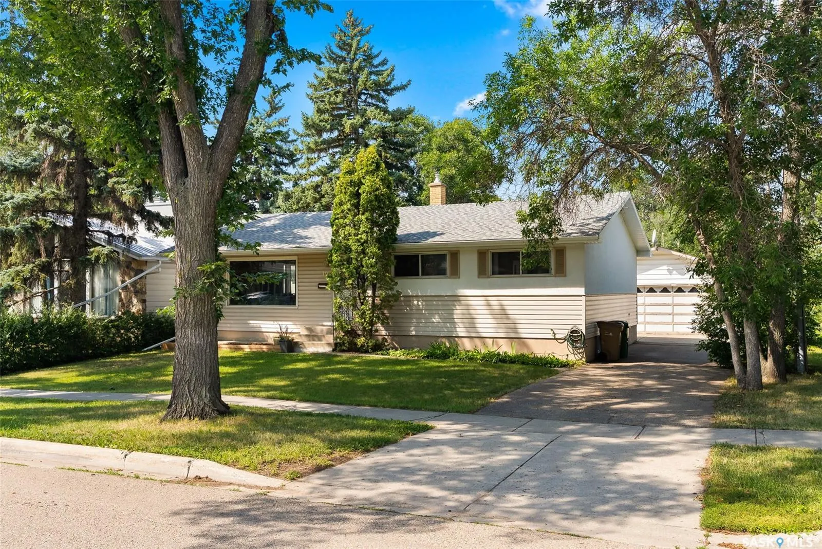 12 Massey ROAD