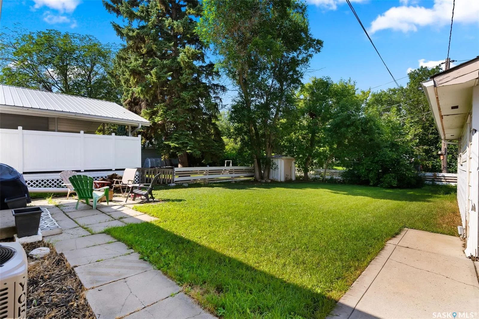 12 Massey ROAD