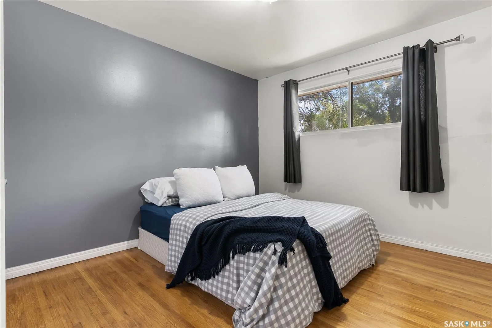 12 Massey ROAD