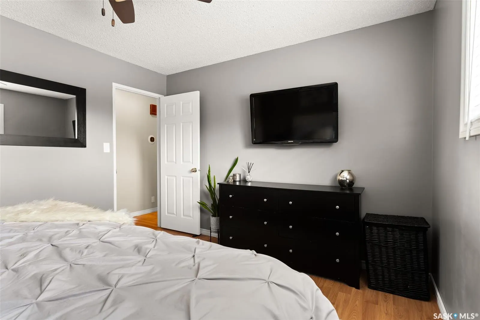 6335 Cohen BAY