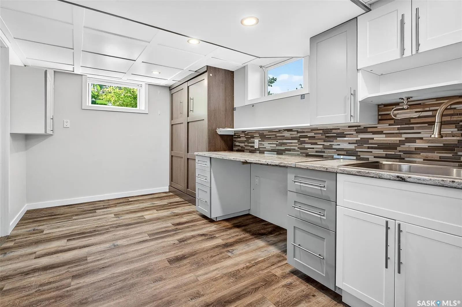 701 Hochelaga STREET W