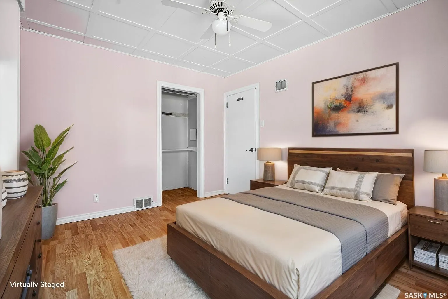 701 Hochelaga STREET W