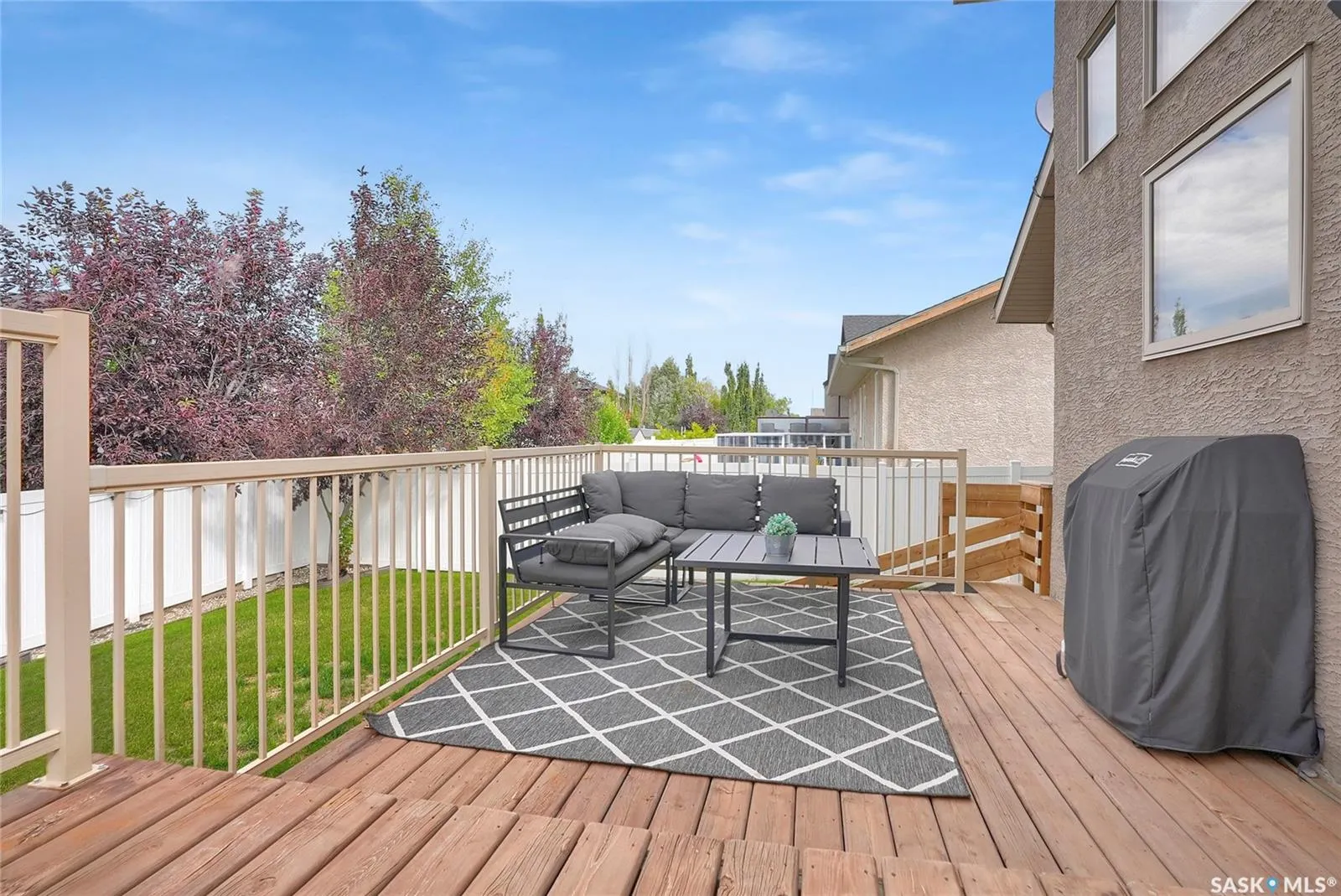 2402 Jameson CRESCENT