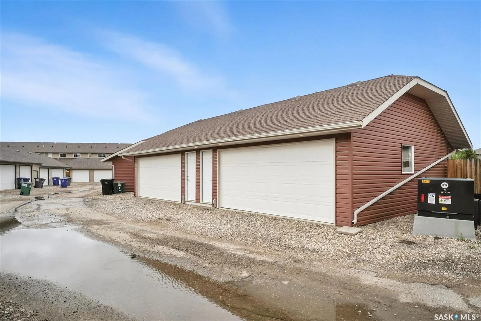 1026 Willowgrove CRESCENT