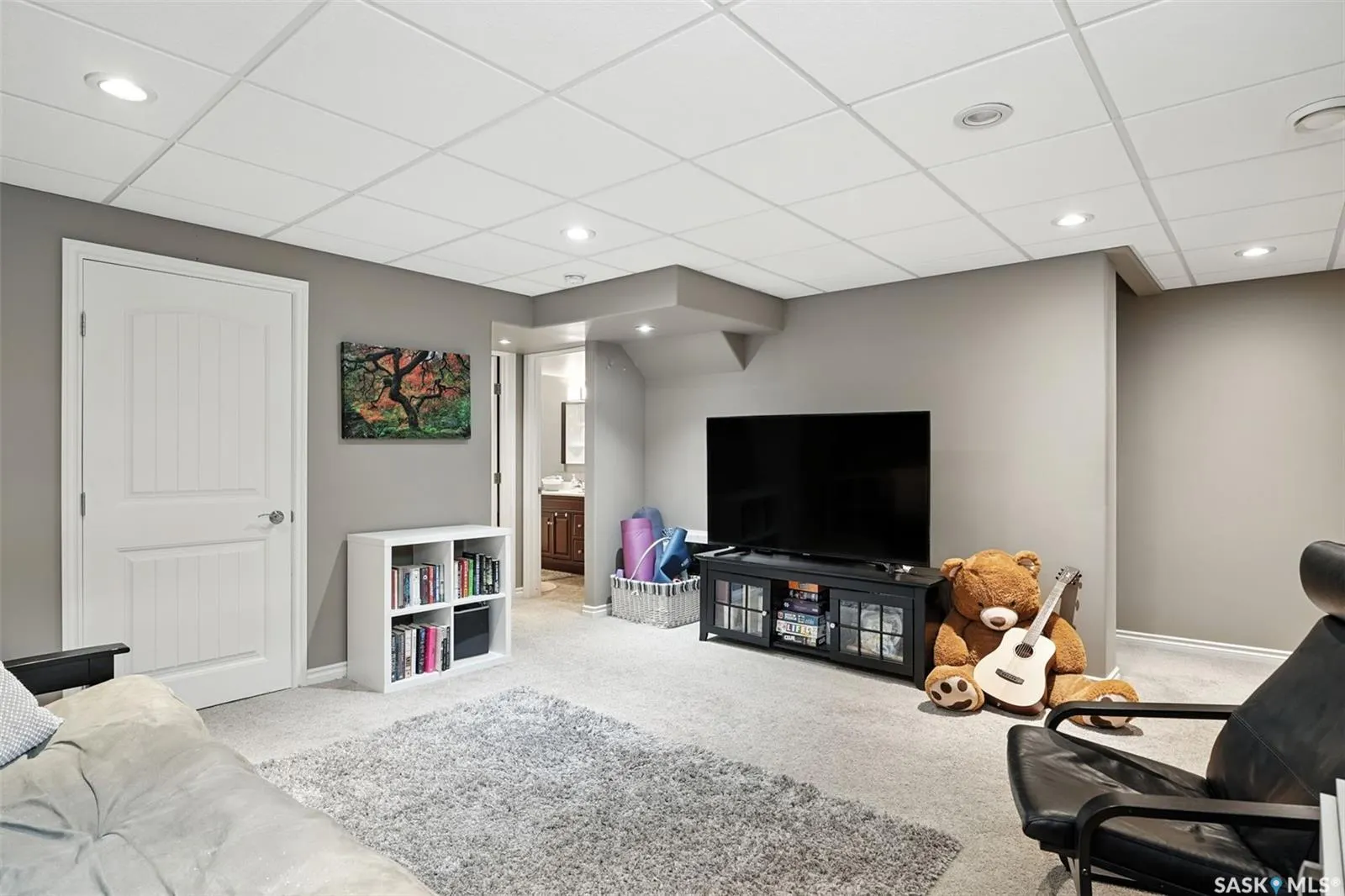 1026 Willowgrove CRESCENT