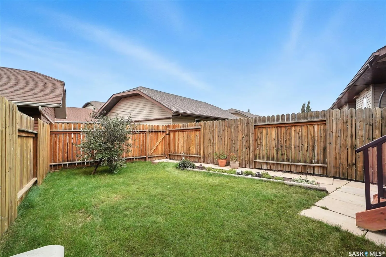 1026 Willowgrove CRESCENT