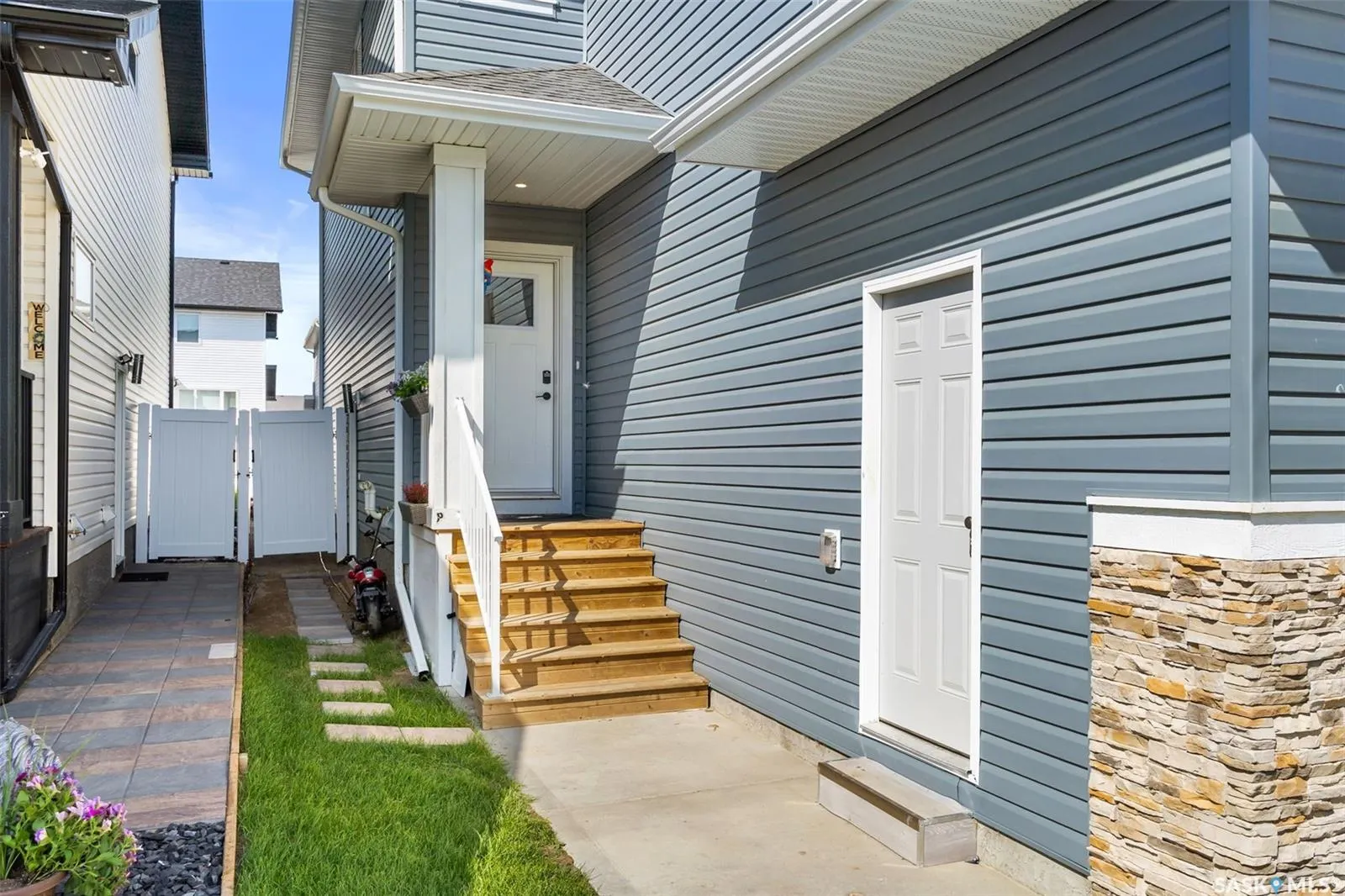 3309 Favel DRIVE