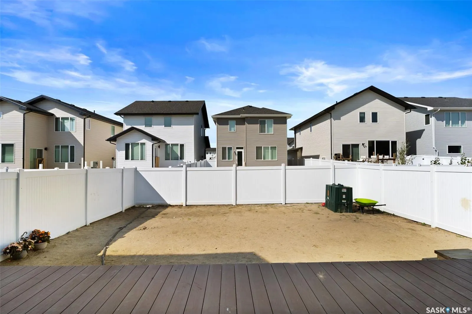 3309 Favel DRIVE