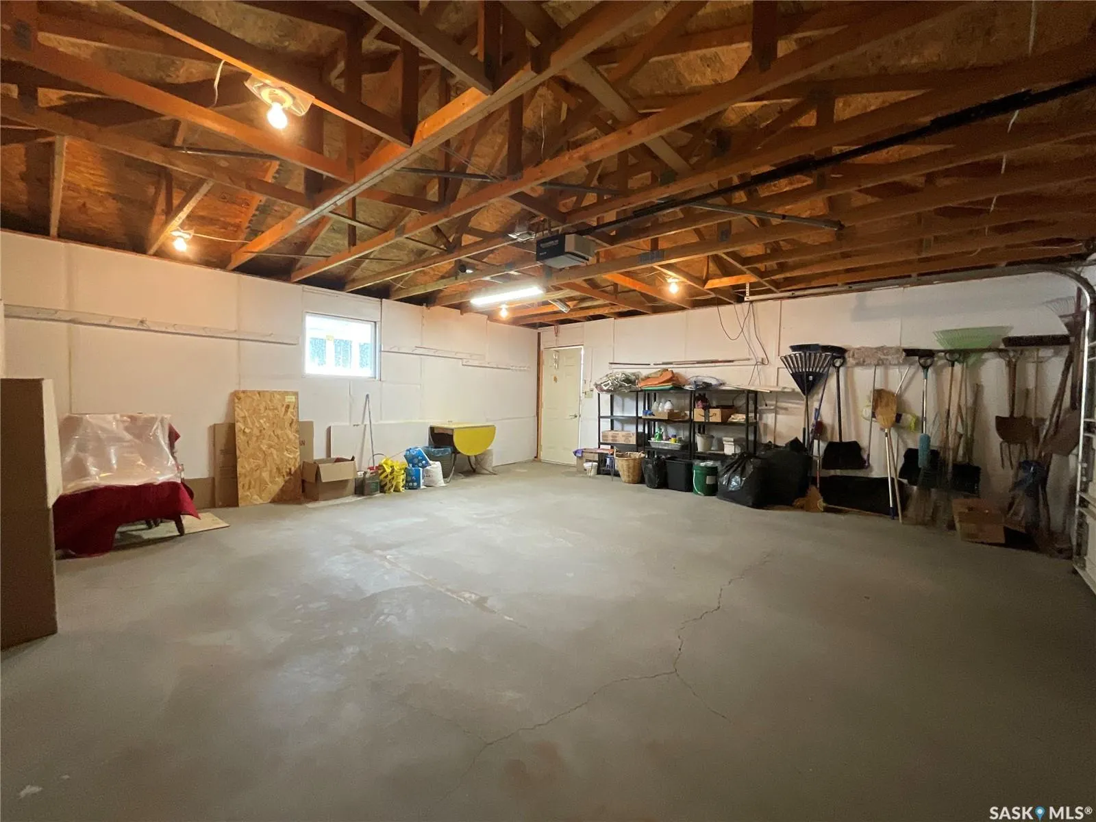 3708 Albert STREET