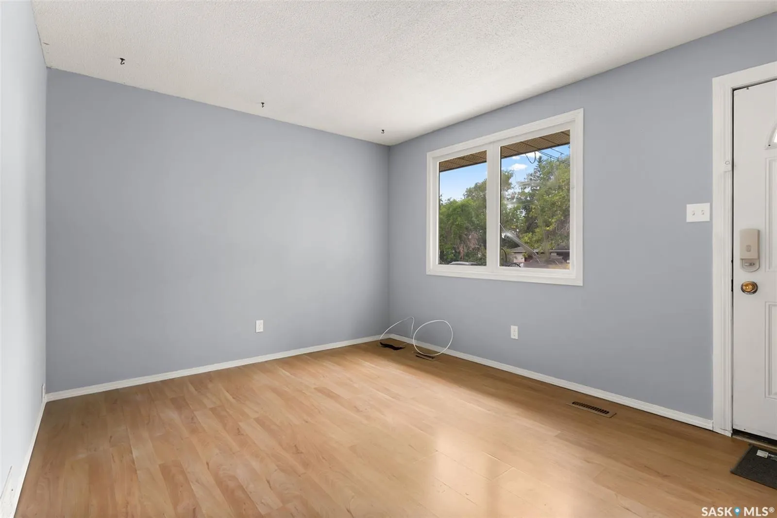 11 Rothwell CRESCENT