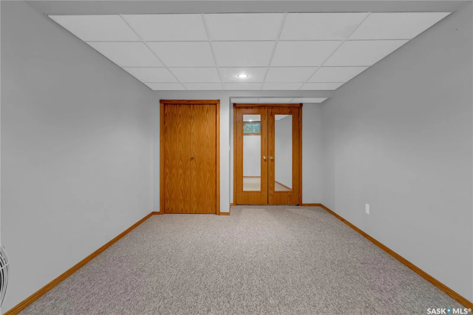 5524 Busch PLACE