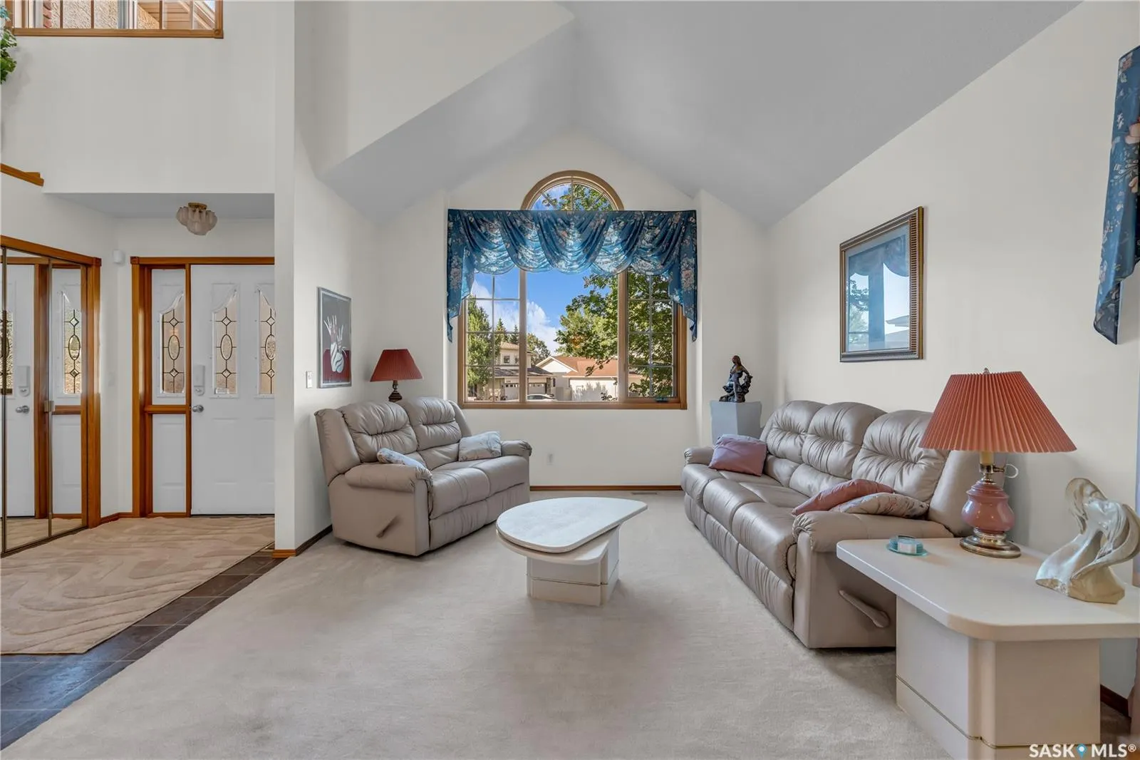 5524 Busch PLACE