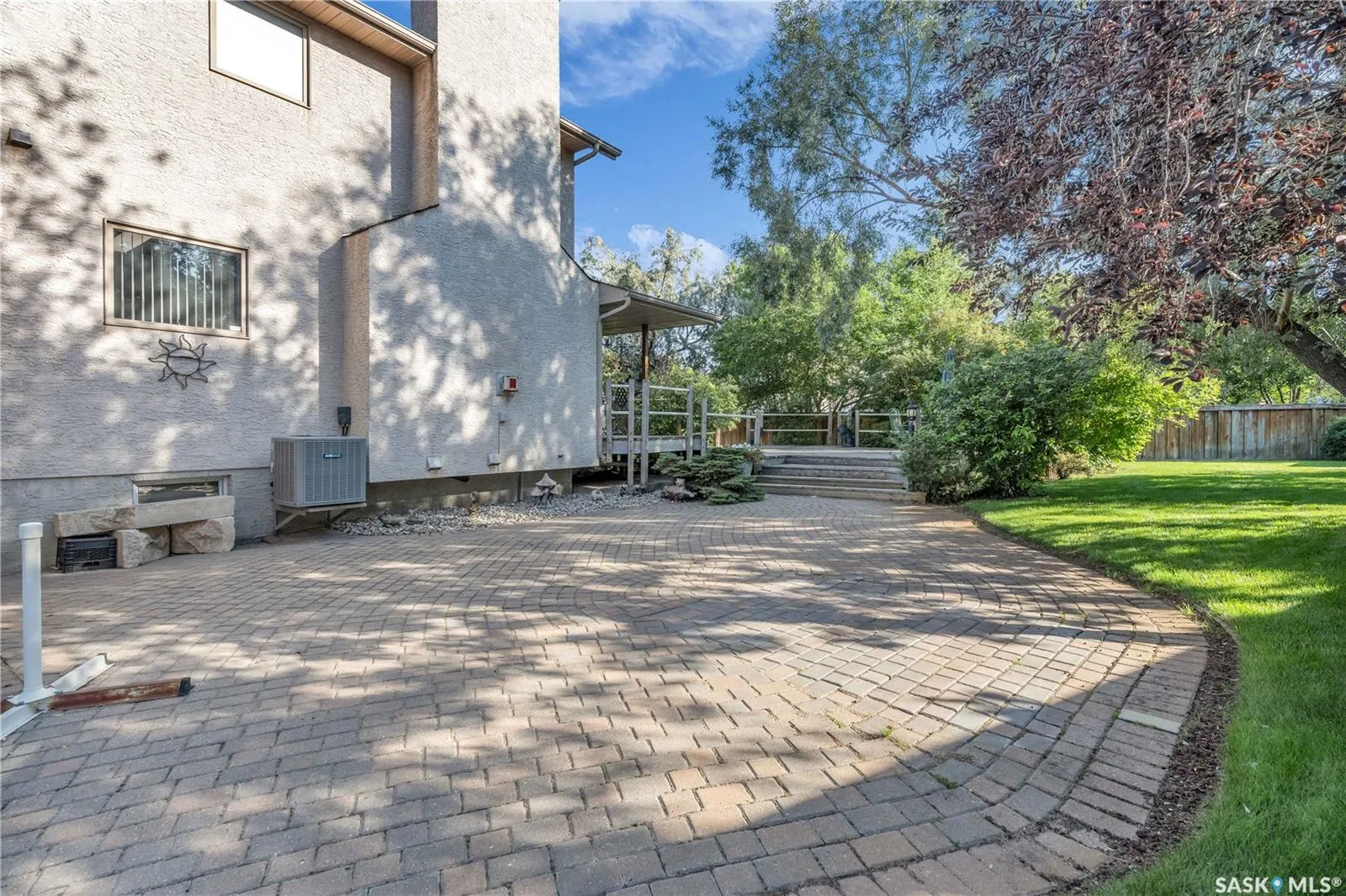5524 Busch PLACE