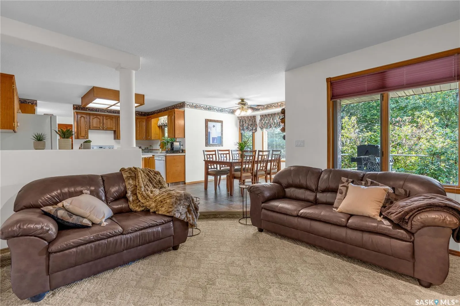 5524 Busch PLACE
