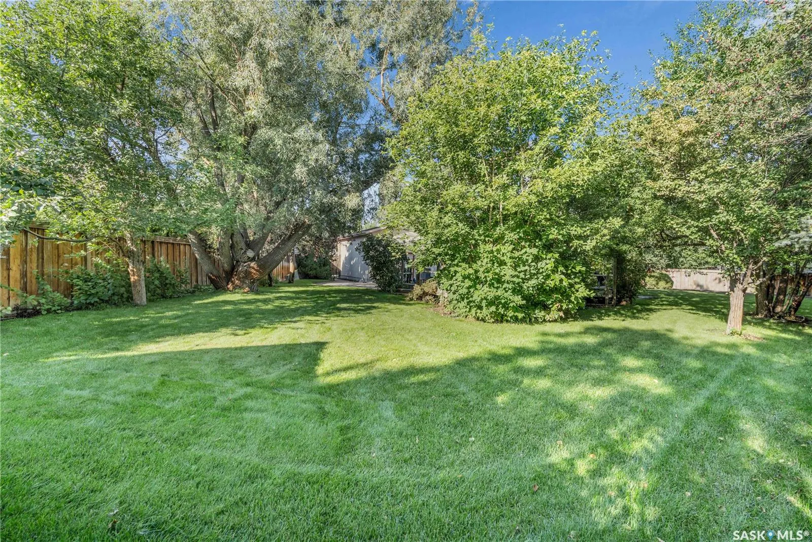 5524 Busch PLACE