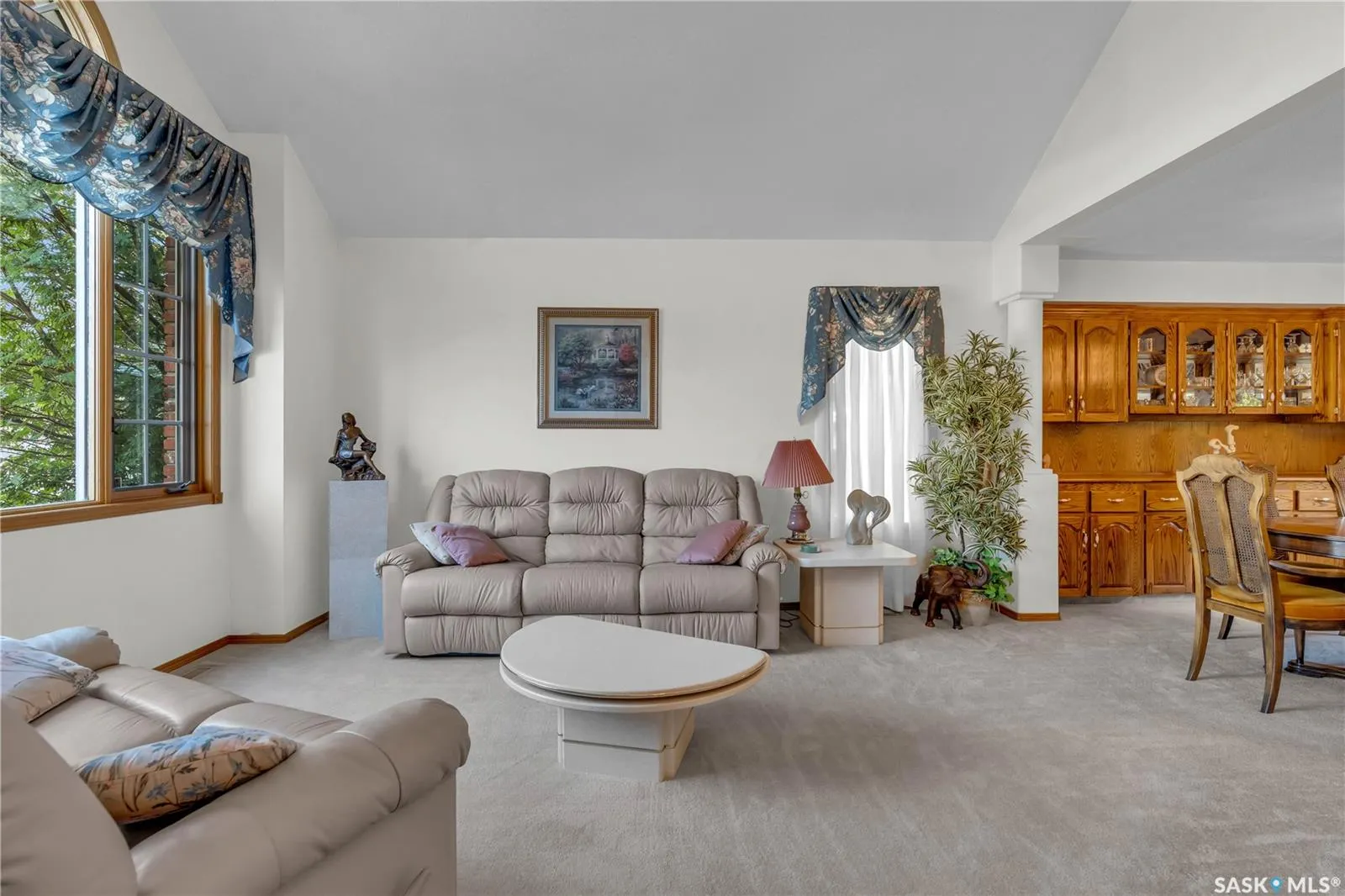 5524 Busch PLACE