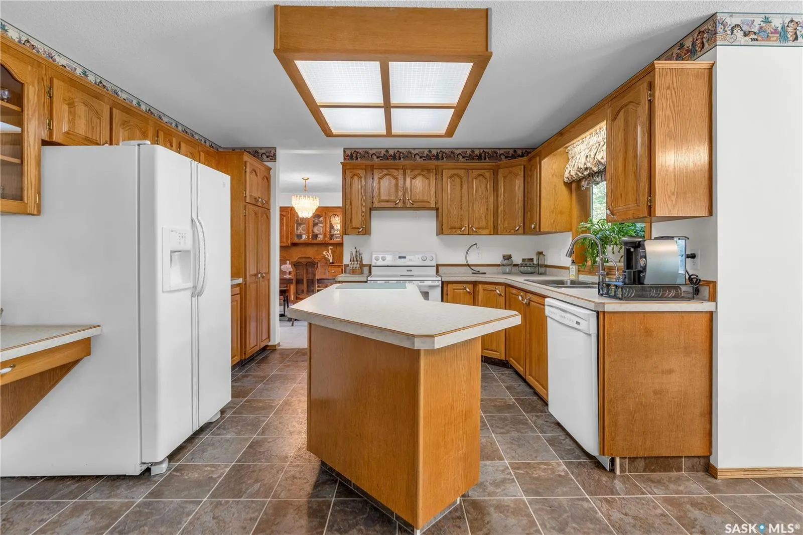 5524 Busch PLACE