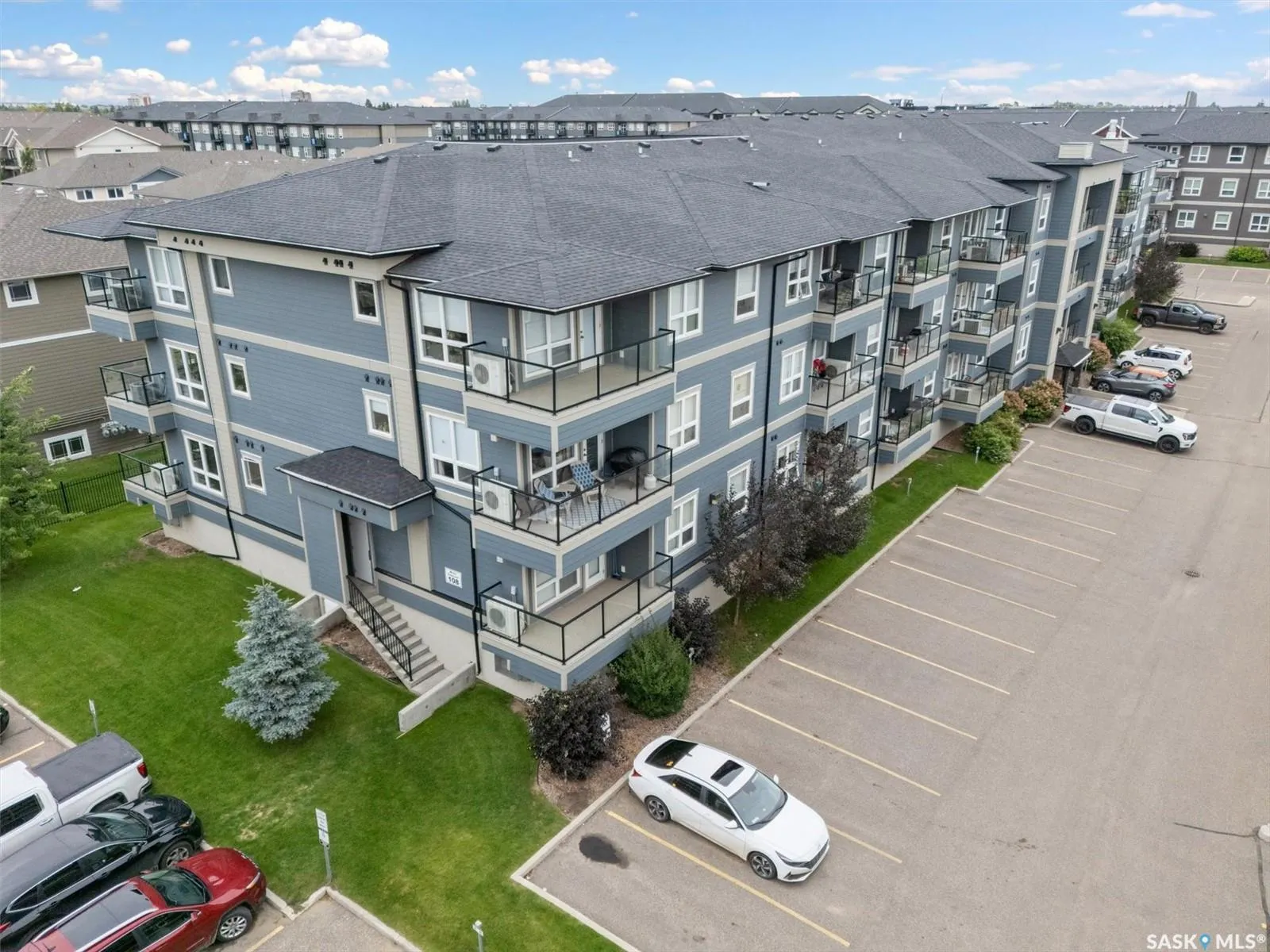 108 Willis CRESCENT, #4206